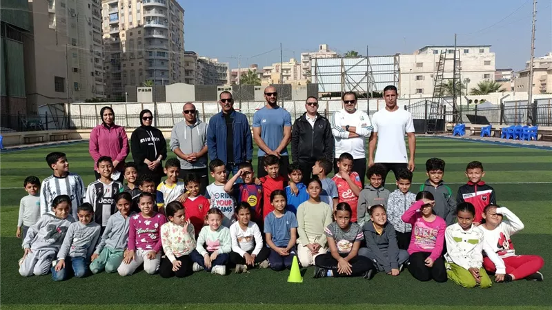 البطل الأولمبي كرم جابر يزور المشروع القومي للموهبة الحركية بدمنهور 