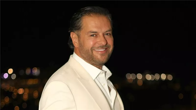 كاشفا عن نصيحته له أثناء الأزمة.. راغب علامة: أحب صوت فضل شاكر