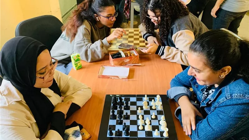 بمشاركة 32 طالبا.. جامعة الأقصر تختتم بطولة الشطرنج وتكرم الطلاب الفائزين 