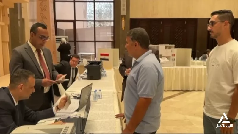إبراهيم يونس: المصريون في إيطاليا يثبتون ولاءهم بالإقبال على التصويت|فيديو