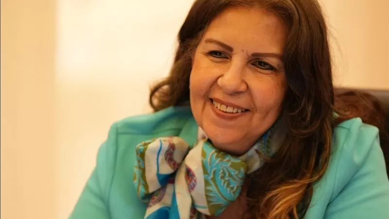 نيفين مسعد: ٦سيناريوهات لمستقبل لبنان: من الشلل النيابي إلى التفكك