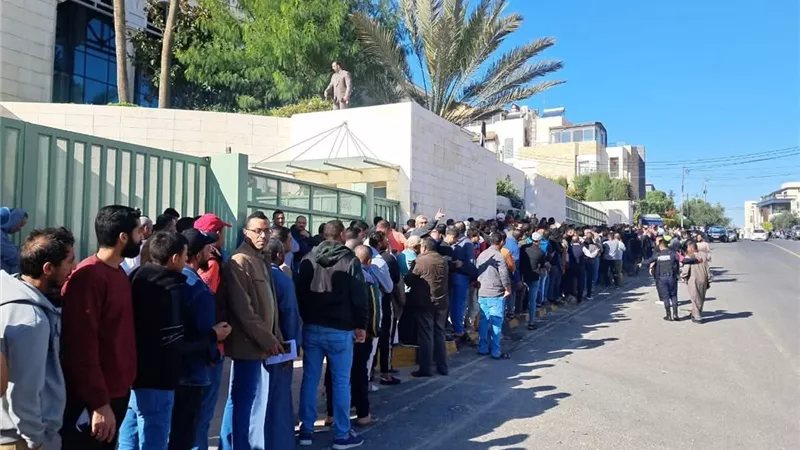 إقبال كثيف من المصريين بالأردن على التصويت بانتخابات النواب 