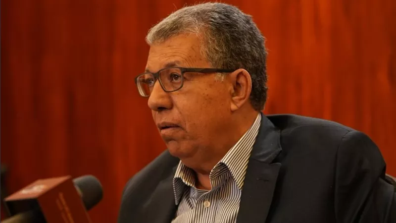 الدكتور محمد مجاهد الزيات: نزع سلاح حزب الله رهان مستحيل