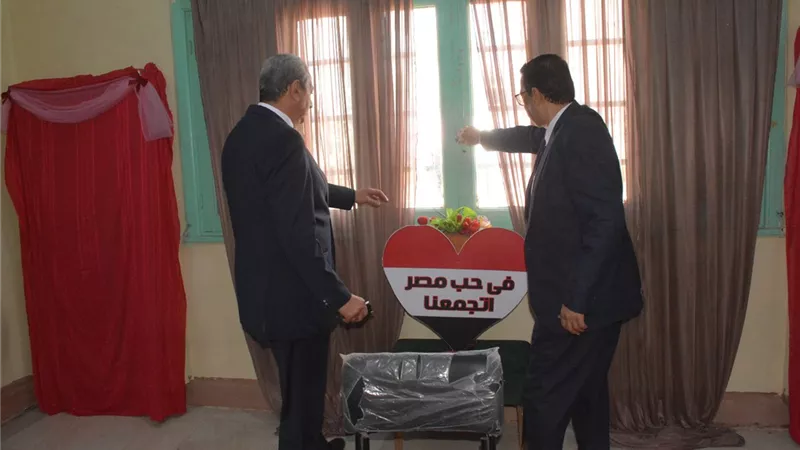 محافظ الغربية يتفقد مدارس المحلة وسمنود لمتابعة تجهيز اللجان الانتخابية