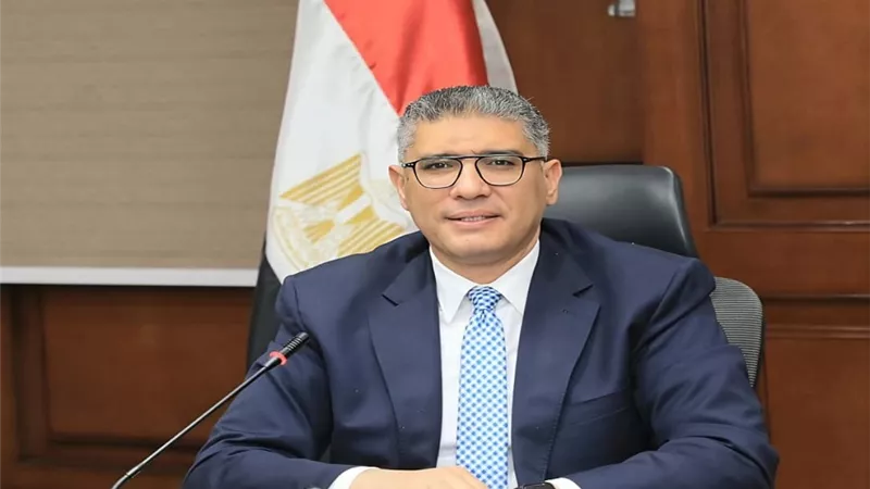 محافظ الجيزة: إنشاء إدارة ضبط منظومة الأسواق والقضاء على العشوائية