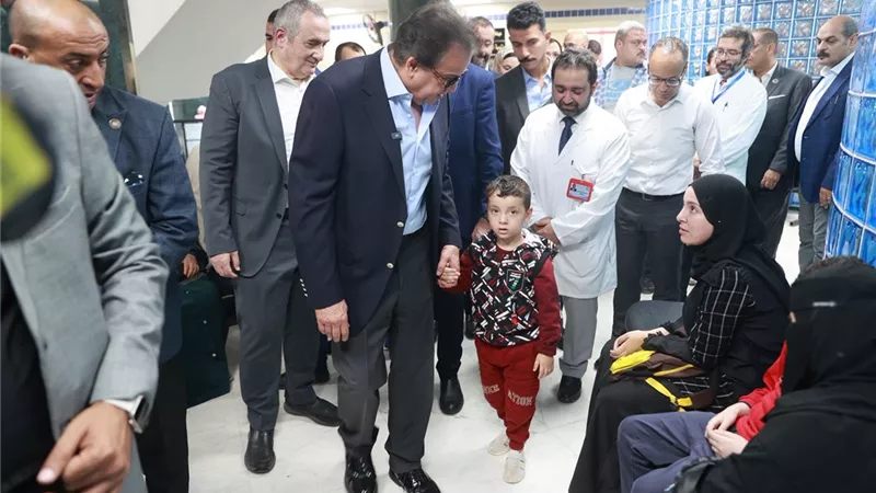 وزير الصحة يتفقد مشروع مبنى الطب الرياضي بالمعهد القومي للجهاز الحركي