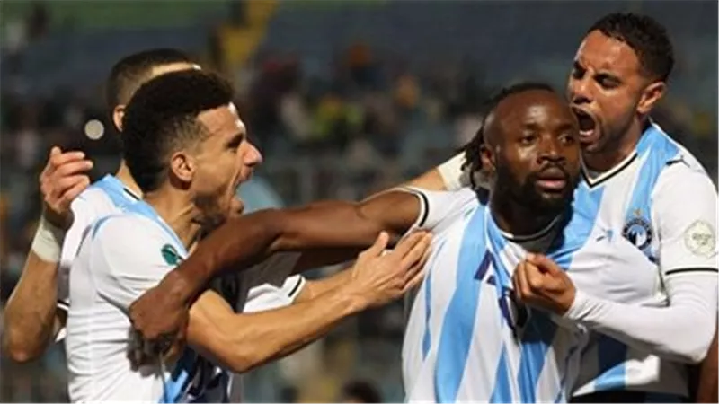 كأس التحدي|تفاصيل الاجتماع الفني.. بيراميدز بالأزرق وفلامنجو بالأحمر