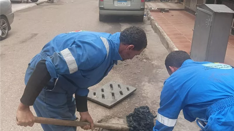 رئيس مدينة بورفؤاد يتابع الشركة القابضة لمياه الشرب لتطهير صفايات الأمطار