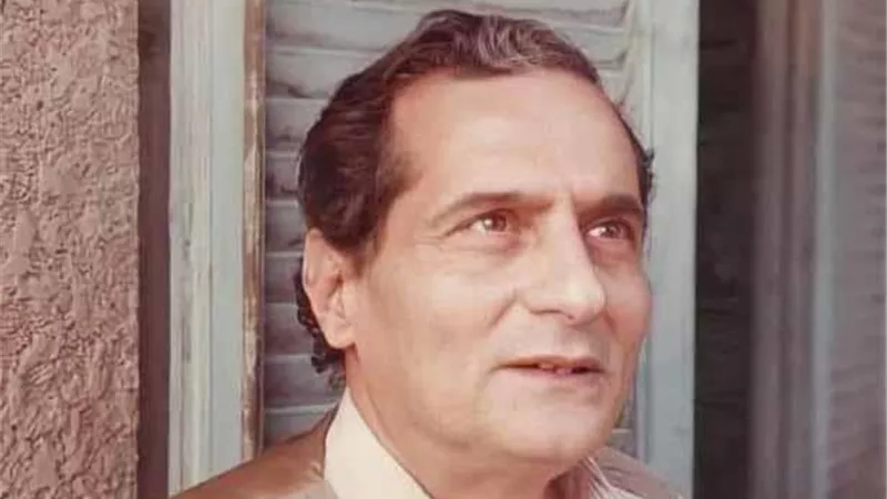  بيت الشعر العربي يحتفي بفؤاد حداد في صالون أحمد عبد المعطي حجازي.. غدا 