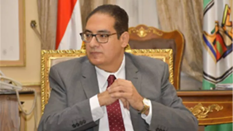 رئيس جامعة القاهرة: مؤتمر تطبيقات الليزر منصة رائدة للباحثين والعلماء 