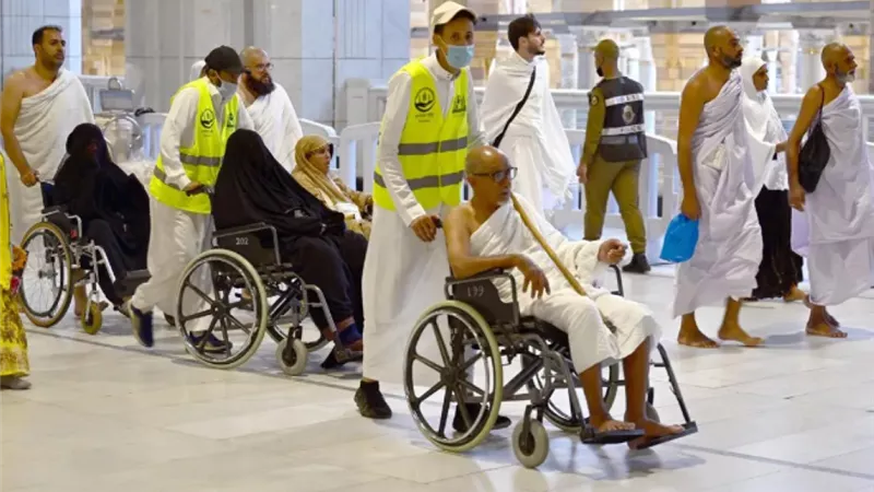 «لا سفر لكبار السن».. التضامن تكشف ضوابط حج الجمعيات لعام 2026| فيديو