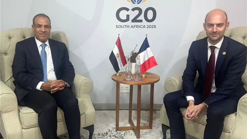 توافق «مصري - فرنسي» لإنهاء أزمات لبنان والسودان والنووى الإيرانى