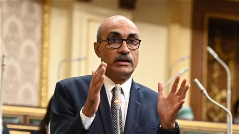 النائب إيهاب منصور يعتزم استجواب المسؤول عن تأخر صرف تعويضات نزع الملكية