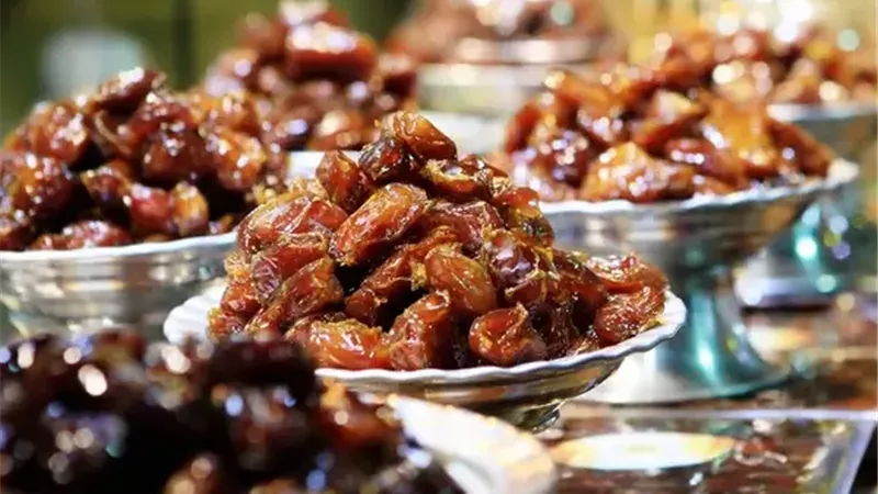 أبرزها اللوبيا والأفوكادو.. 6 أطعمة غنية بالألياف أكثر من التمر