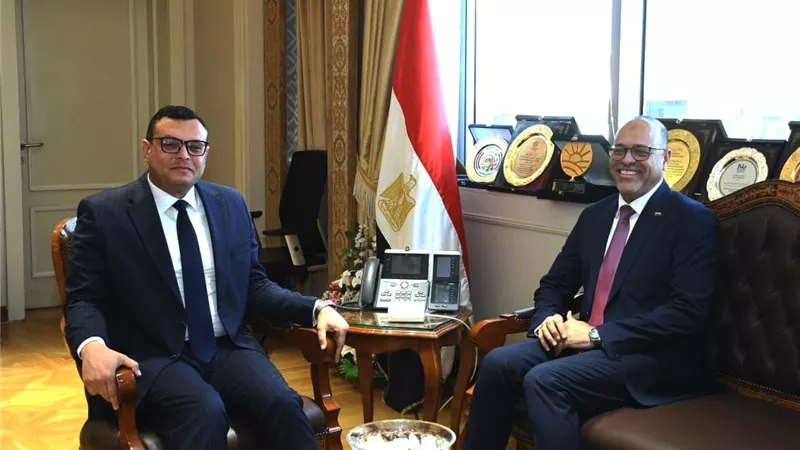 «الإسكان» و«العمل» يبحثان تعزيز التعاون في الملفات المشتركة