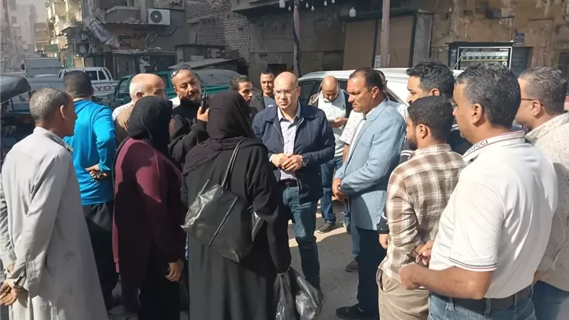 نائب محافظ الجيزة يتفقد توسعة جسر المنوات ومشاريع رصف بالحوامدية