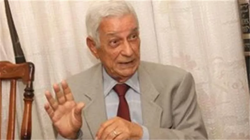 بعد ترشيحه لجائزة النيل في الآداب 2026.. من هو يوسف نوفل؟ 