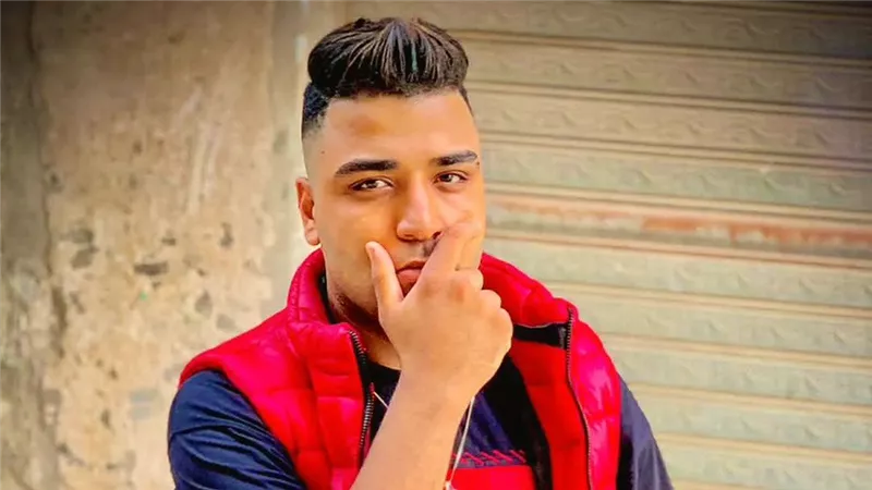 وقف إسلام كابونجا عن الغناء 6 أشهر.. وقرار نهائي من الموسيقيين غدا| خاص