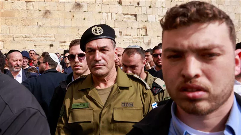 موجة إقالات تزلزل قيادة جيش الإحتلال على خلفية عملية 