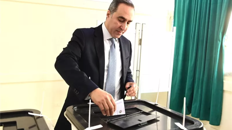 أمين عام مجلس النواب: التصويت بإيجابية ضمان لتمثيل إرادة الشعب