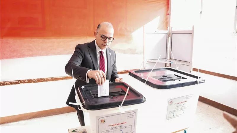 عقب الإدلاء بصوته.. رئيس الرقابة المالية: الانتخابات تعكس وعي المصريين