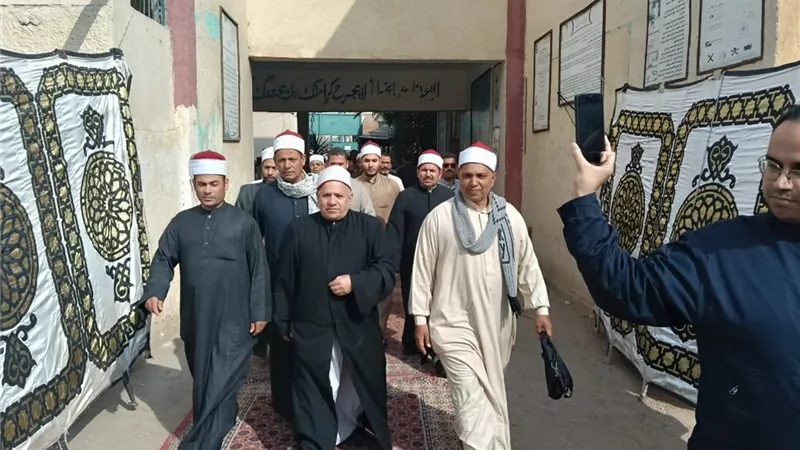 أئمة الشرقية خلال الإدلاء بأصواتهم: المشاركة بالانتخابات واجب أخلاقى|صور