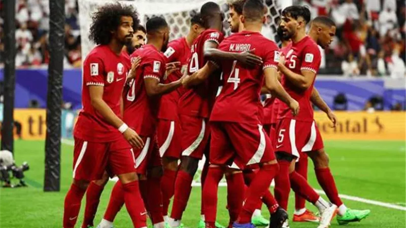 لوبيتيجي يستبعد 7 لاعبين من قائمة قطر قبل ودية أيرلندا 