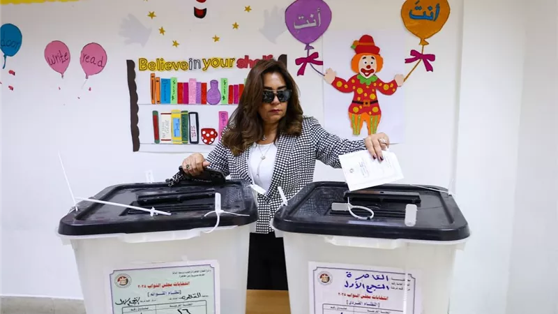 وزيرة التنمية المحلية توجه رسالة للمصريين عقب الإدلاء بصوتها| شاهد 