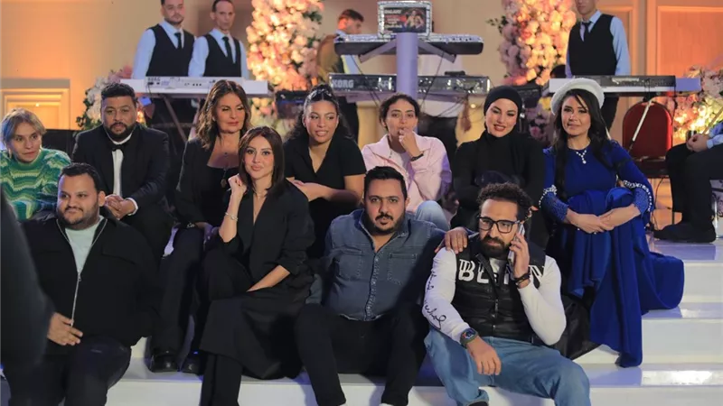 نجمات «الست لما» ترقصن على نغمات «اللي حبيته أذاني»