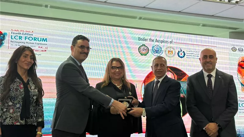 دار الوثائق تستقبل طالبات الأزهر في يوم تدريبي حول الحجج المملوكية