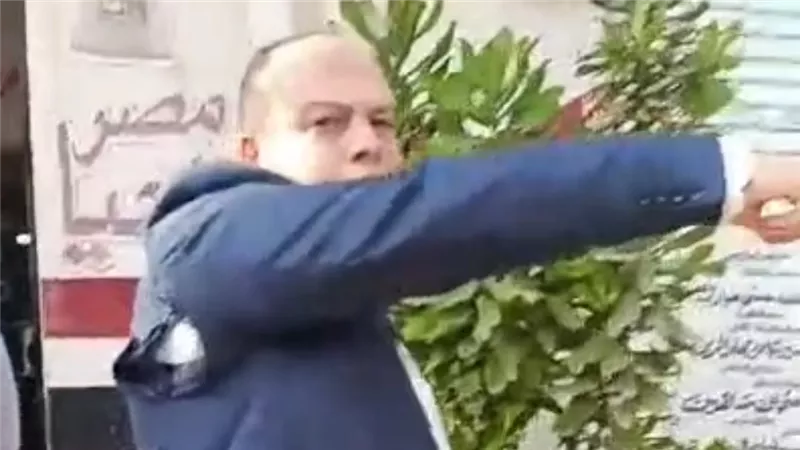 نائب يتهم الأمن بالاعتداء عليه واحتجازه داخل لجنة بمحافظة المنوفية