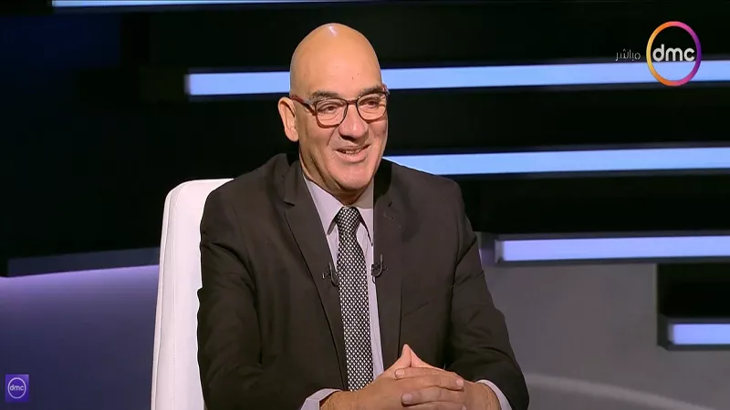 كاتب صحفي: تصويت المصريين بالخارج يساهم في تعزيز العملية الديمقراطية|فيديو