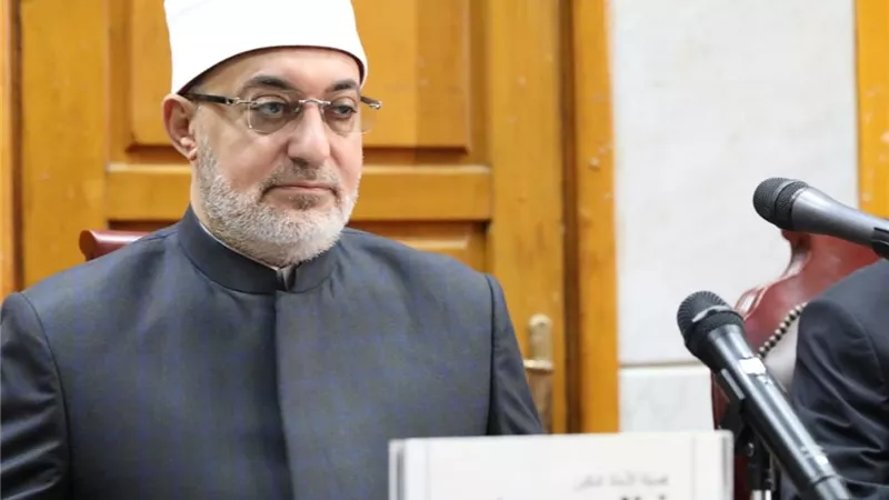 مفتي الجمهورية: الأسرة خط الدفاع الأول أمام موجات التفكيك والتشويه الفكري