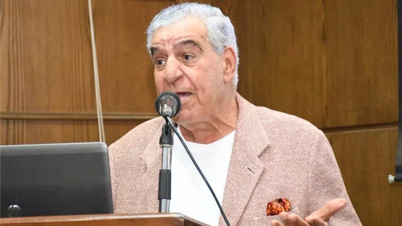 زاهي حواس يدعو وزارة التعليم لإنشاء إدارة لتعريف الطلاب بالحضارة المصرية