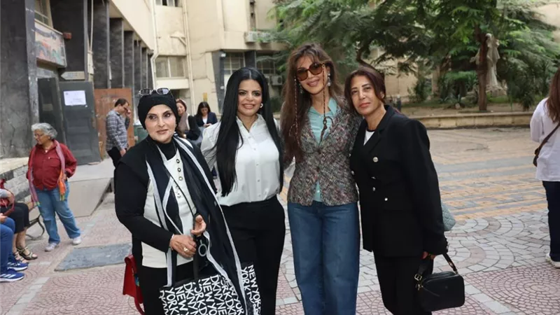 رموز القوة الناعمة يدلون بأصواتهم في المرحلة الثانية لانتخابات مجلس النواب