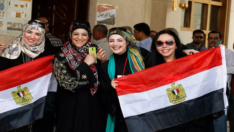 33 مرشحة في المقدمة...كيف تخوض النساء معركة الانتخابات في 19 دائرة مُلغاة؟