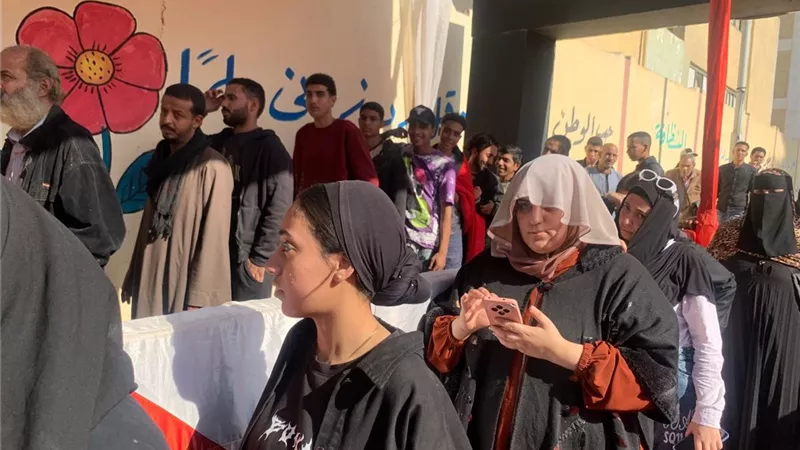 إقبال كبير على لجان «التونسي الابتدائية» بالقاهرة للتصويت بانتخابات النواب