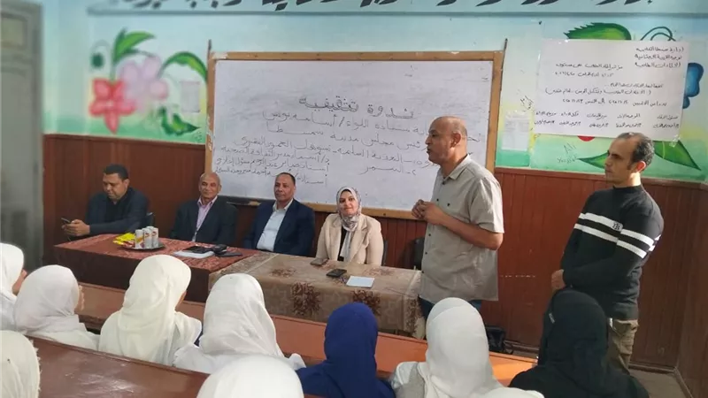 سمسطا تواصل جهودها في تحسين الخدمات ورفع كفاءة النظافة