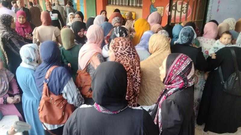 إقبال كثيف على لجان شبين القناطر في اليوم الثاني لانتخابات النواب