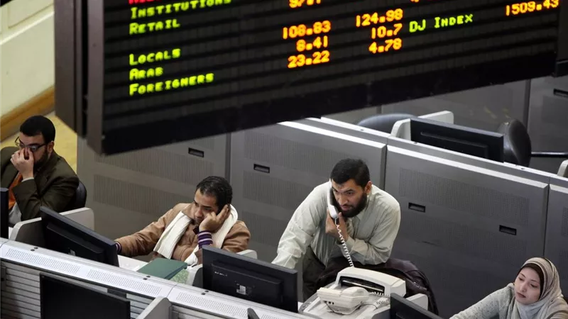 «السويدي» تقلص حصتها في «القلعة» بعد بيع 143 مليون سهم بـ564 مليون جنيه