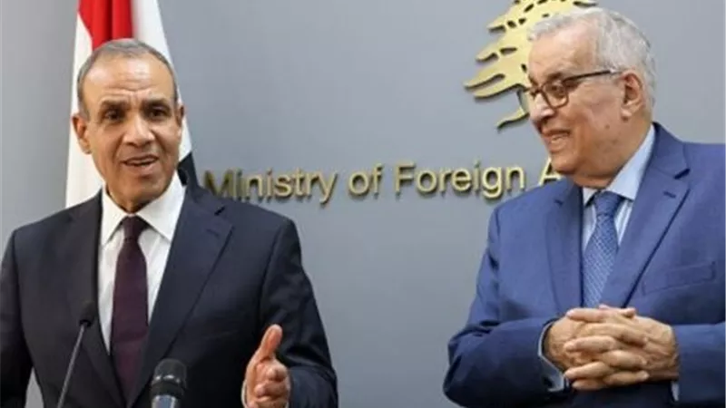 وزير الخارجية يتوجه إلى لبنان لبحث تعزيز التعاون مع كبار المسؤولين