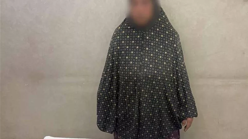 جمعت بطاقات الرقم القومي.. القبض على سيدة قامت بتوجيه الناخبين بالغربية