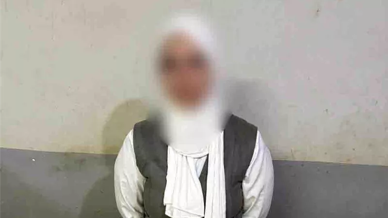 القبض على سيدة توزع رشاوى في انتخابات النواب بالغربية