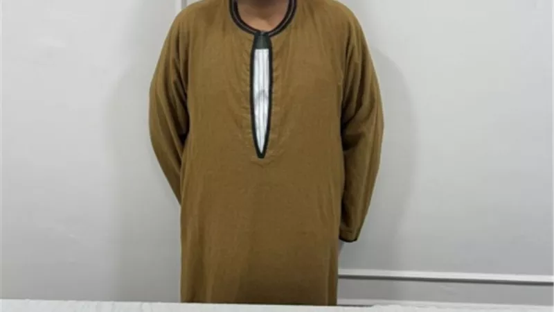 القبض على شخص يوزع كوبونات سلع غذائية بمحيط لجان الانتخابات بمنوف
