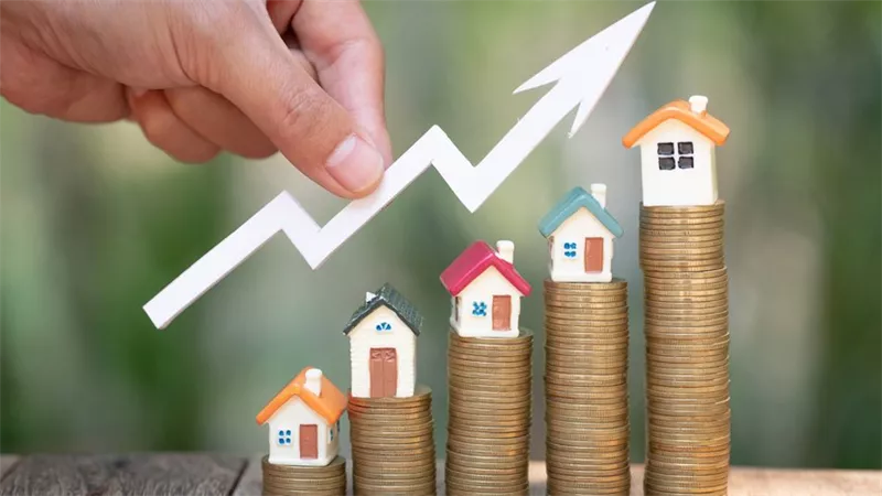 خبير يكشف الأسرار الخفية وراء غلاء العقارات ولماذا لن تنخفض|خاص
