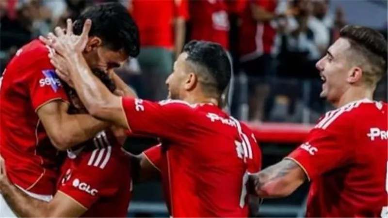 راحة 6 أيام لـ لاعب الأهلي بسبب بروتوكول فيفا|تفاصيل