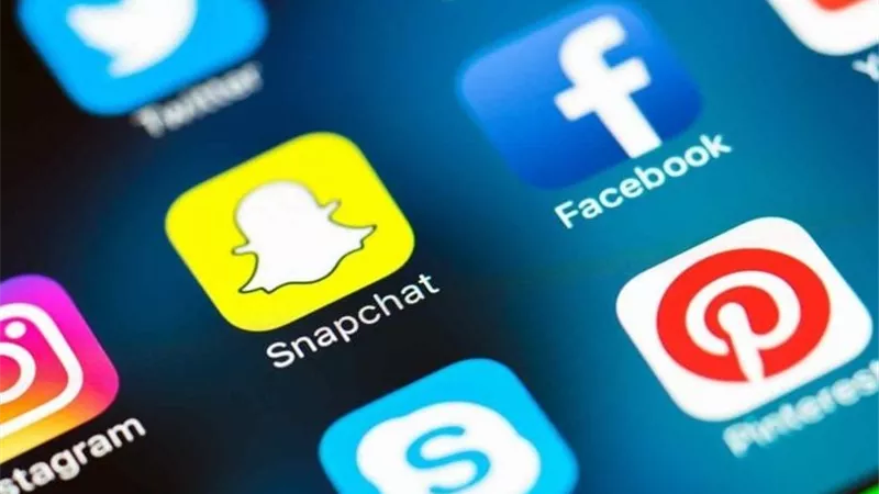 تطبيق واتساب في المقدمة.. أكثر 5 تطبيقات مراسلة شعبية في 2025