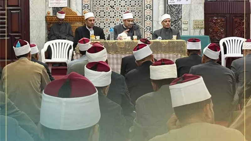 أوقاف كفر الشيخ تناقش آليات الارتقاء بالأداء الدعوي مع المفتشين