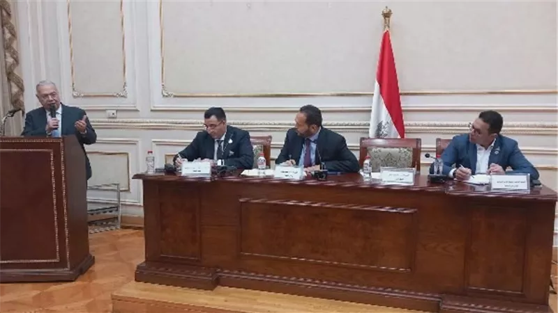 لدعم القطاع.. «صناعة الشيوخ» تبحث خطة عملها في دور الانعقاد الجديد