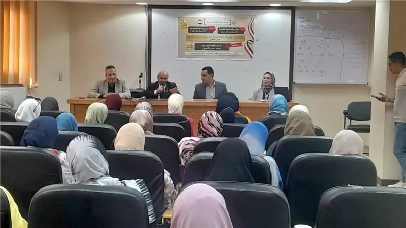«ترسيخ الوعي الوطني» في ندوة مهمة بصحة البحيرة